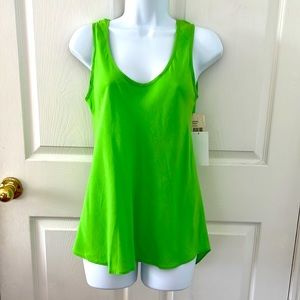 Scoopneck tank top